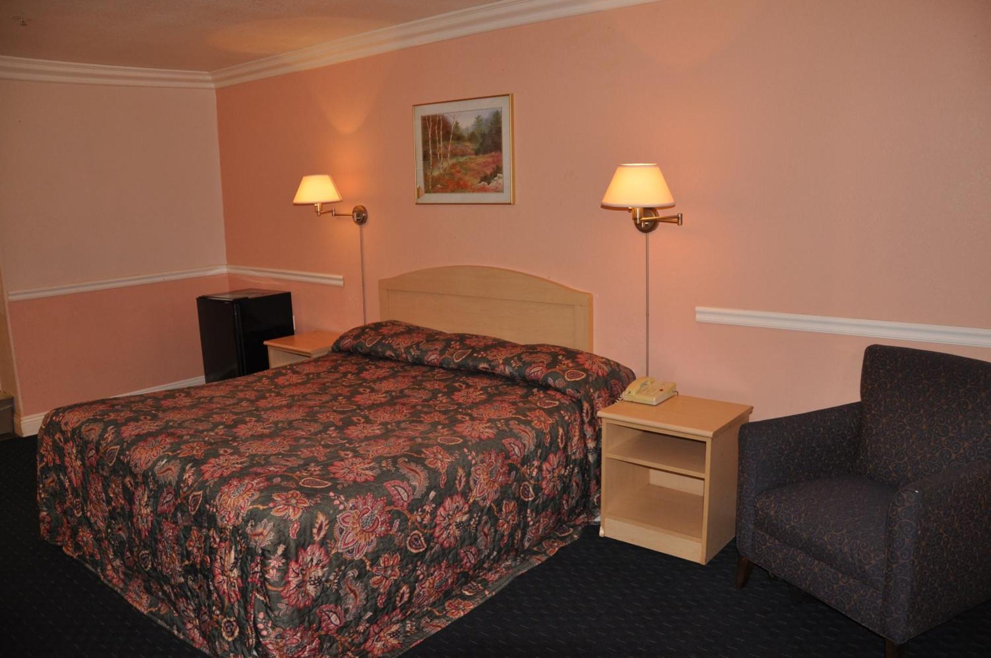 Motel Super 8 By Wyndham Hayward Downtown à Castro Valley Extérieur photo