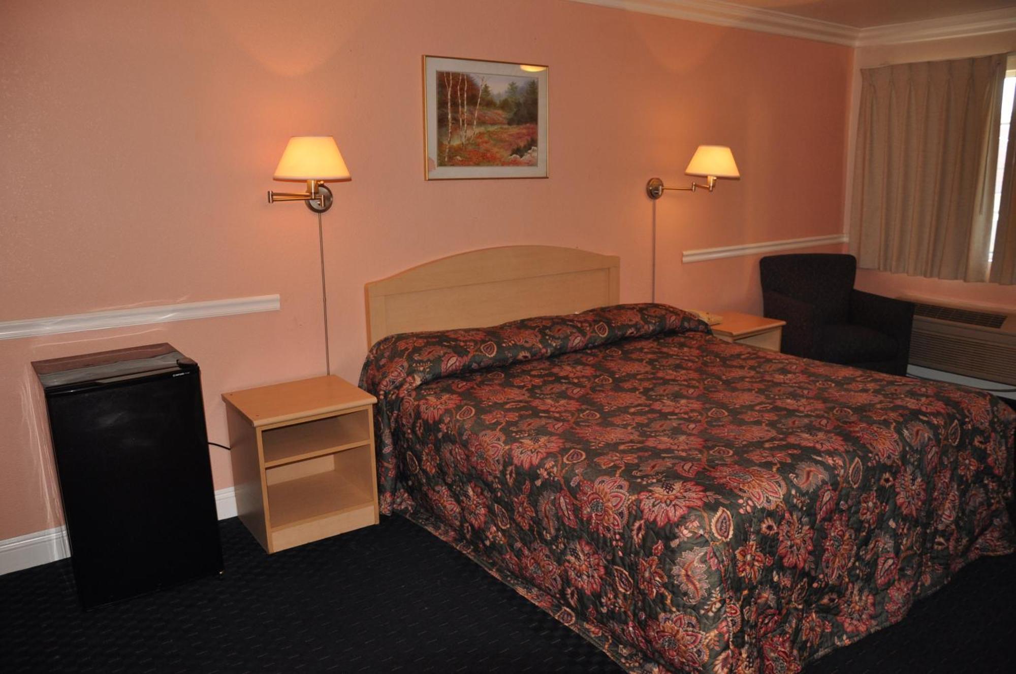 Motel Super 8 By Wyndham Hayward Downtown à Castro Valley Extérieur photo